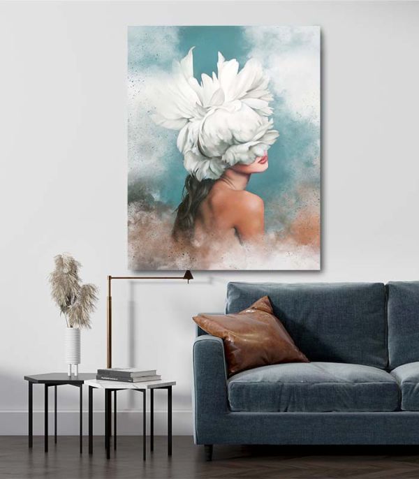 Картина Дівчина з квіткою Картина Дівчина з квіткою