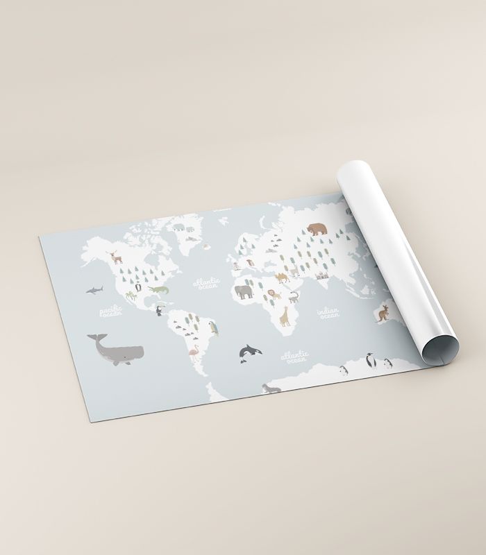 Принт на флізеліні карта Світу з тваринами